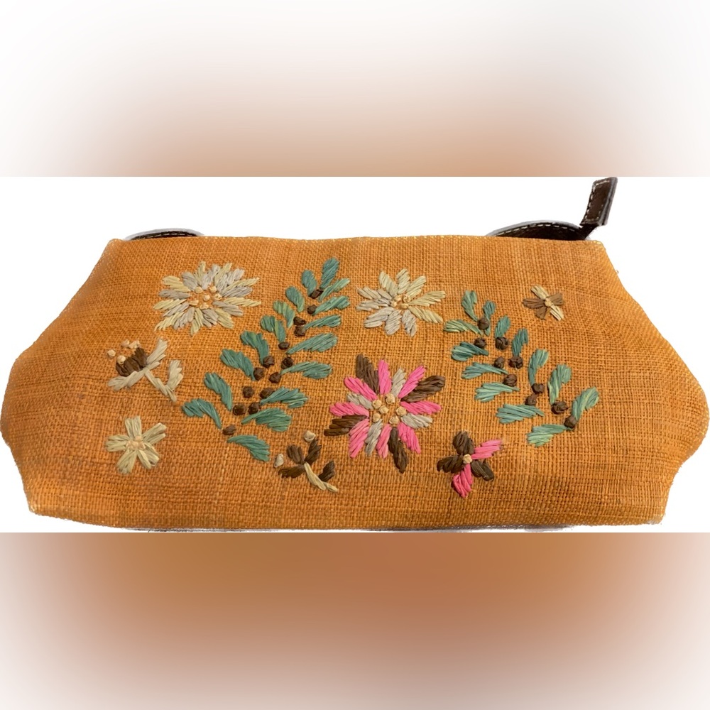 Liz Claiborne Baguette Cross Body Bag Boho Cottagecore Embroidered Flowers Straw - Picture 3 of 15